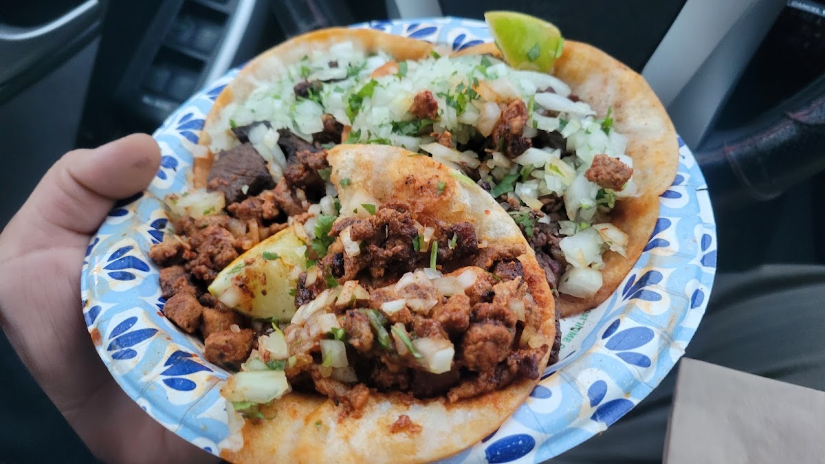 La Tía Angelina Photos 2